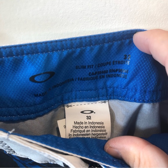 Oakley Men’s Size 32 Samoa 19 Ozone Board Shorts - Picture 8 of 8